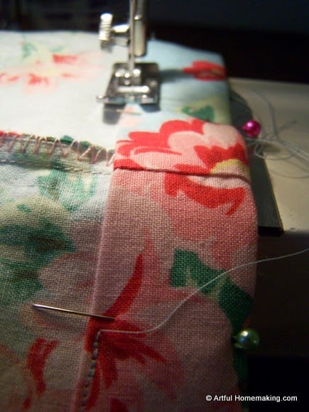 elastic skirt opening