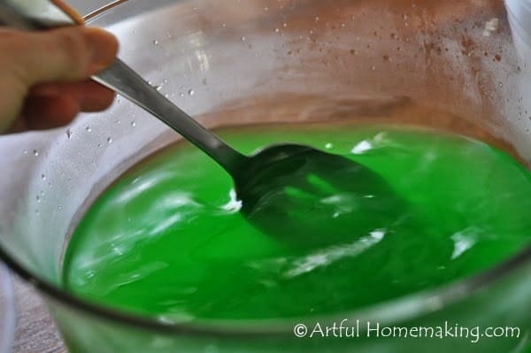 A water-vinegar-Kool Aid mixture in a large bowl