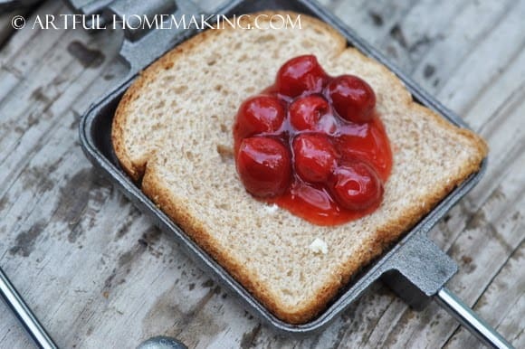 how to make campfire hobo cherry pie
