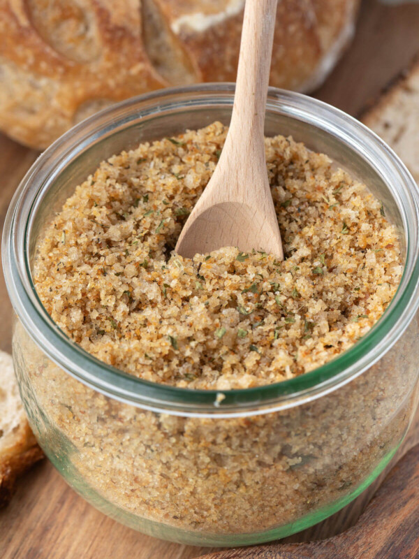 Seasoned breadcrumbs recipe in a glass jar.