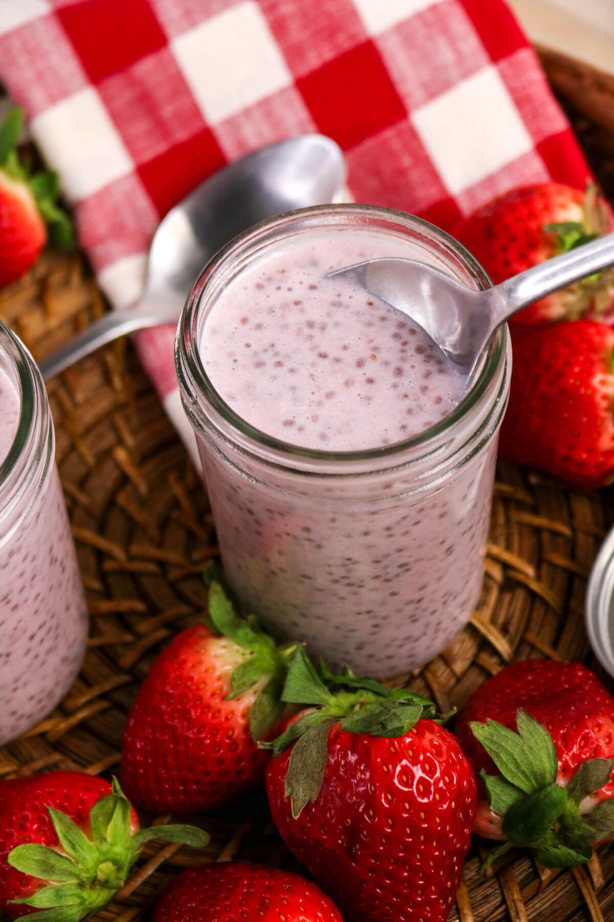 Strawberry chia pudding recipe in a mason jar.
