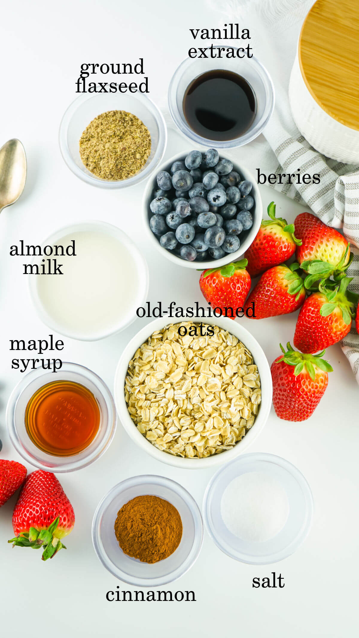 Ingredients for lactation overnight oats.
