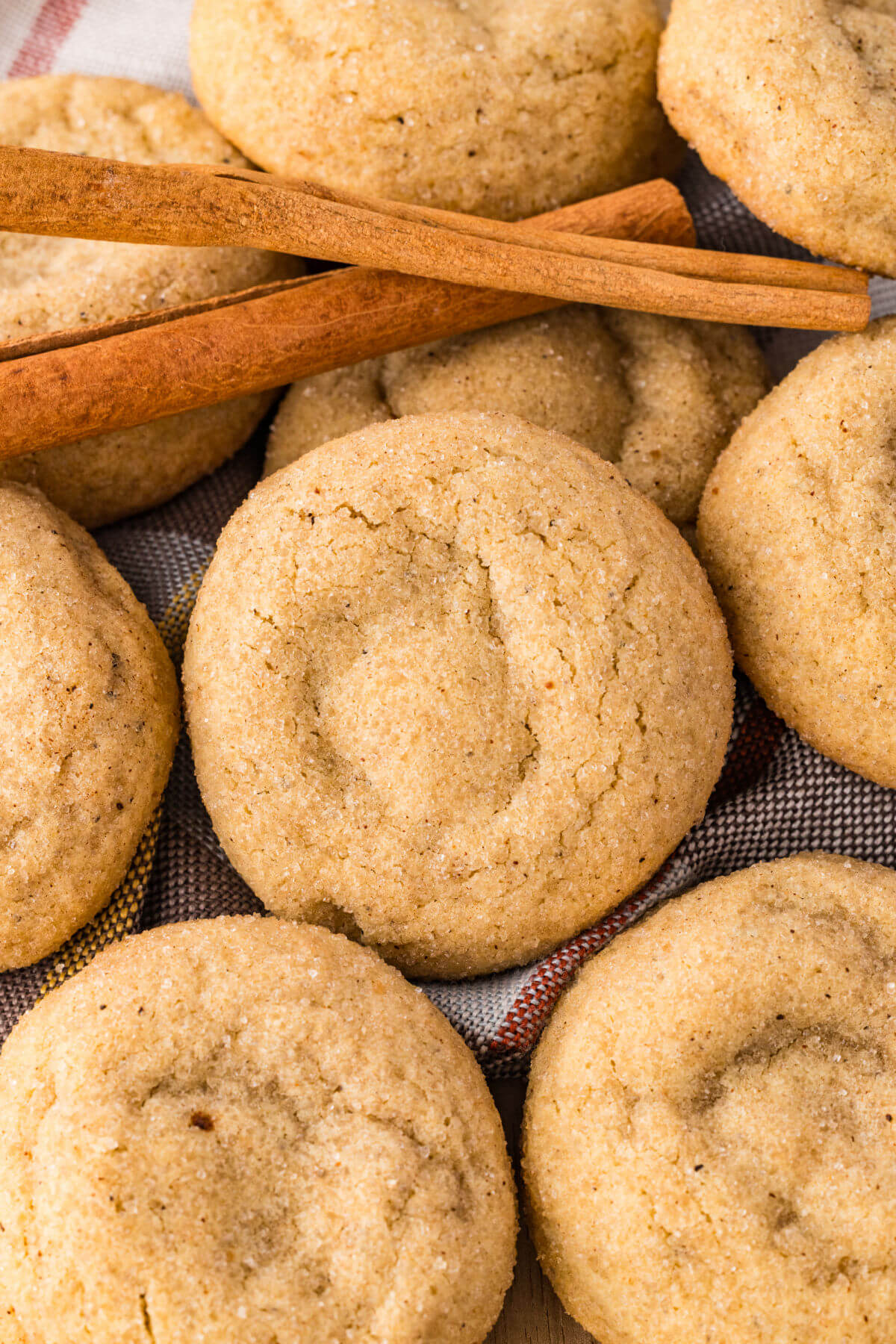 Pumpkin pie spice cookies in a pile.