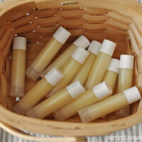 beeswax lip balm recipe