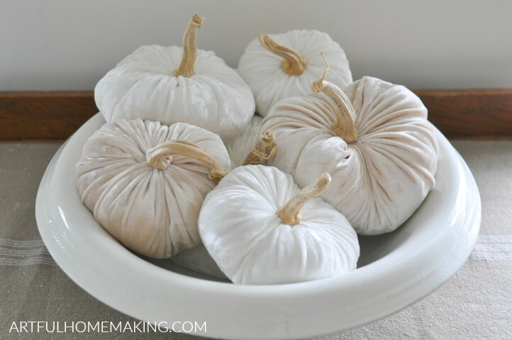 how to make velvet pumpkins