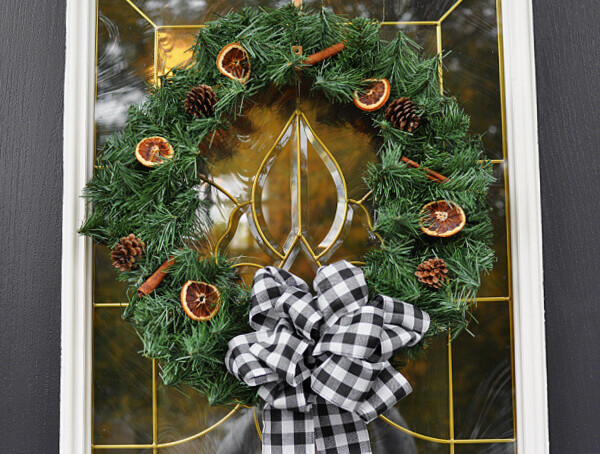 Buffalo Check Christmas Wreath Tutorial