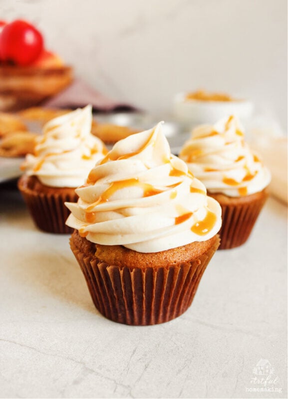 apple spice cupcakes