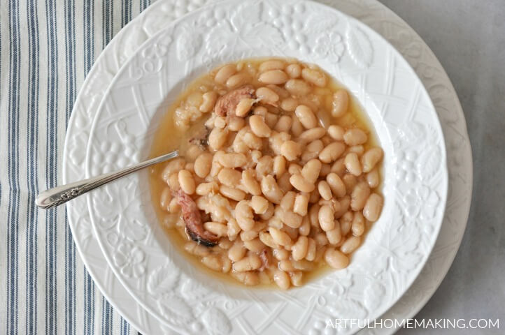 slow cooker ham and beans recipe