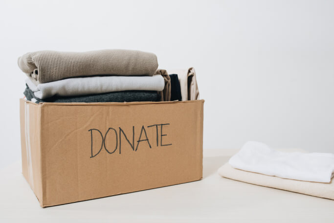 Decluttering Books: How To Do It and Where to Donate - Life with