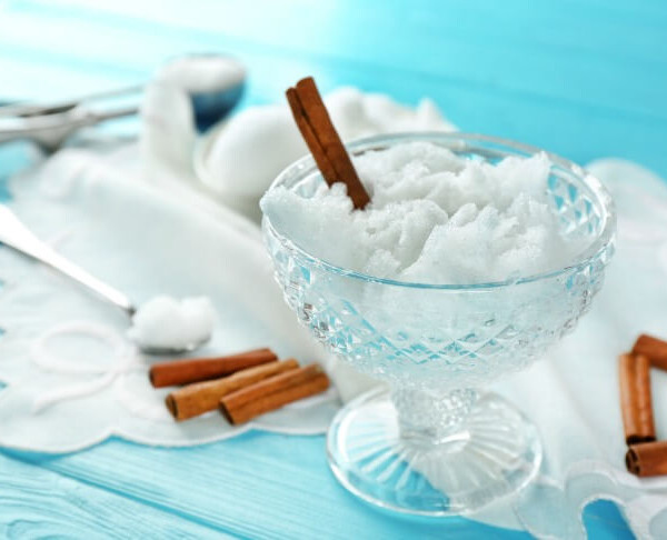 How to Make Snow Ice Cream