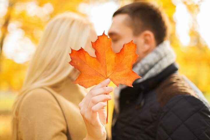 11 Best Cozy Fall Date Night Ideas - Artful Homemaking