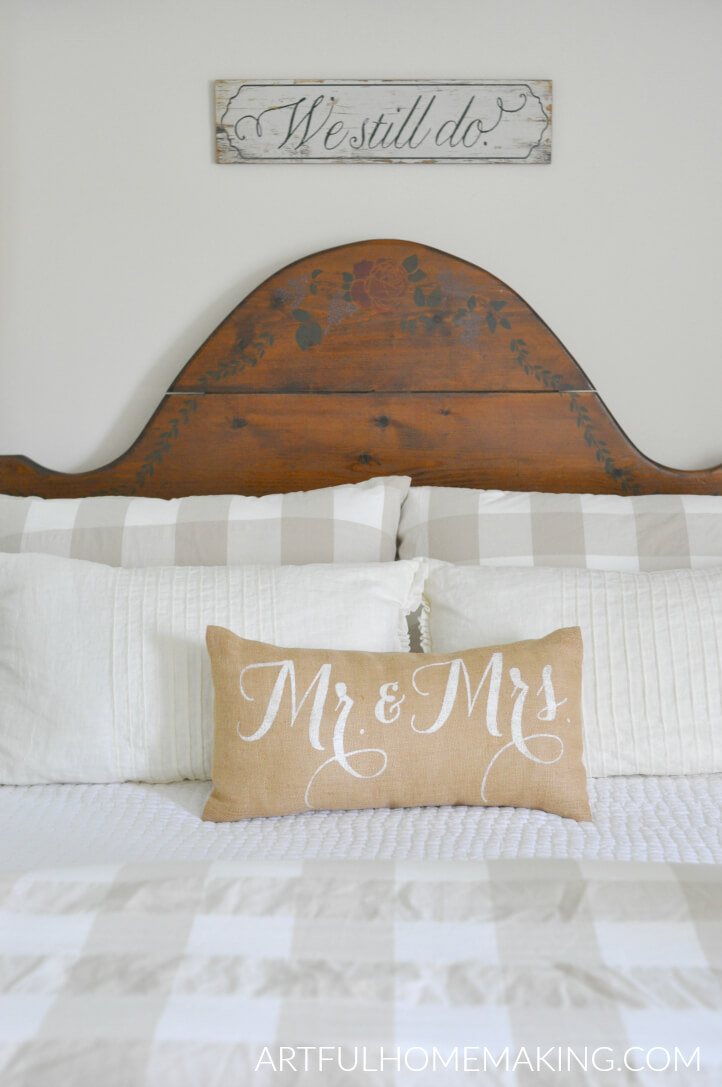 farmhouse summer bedroom