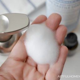 How to Make Foaming Hand Soap Easy DIY Recipe