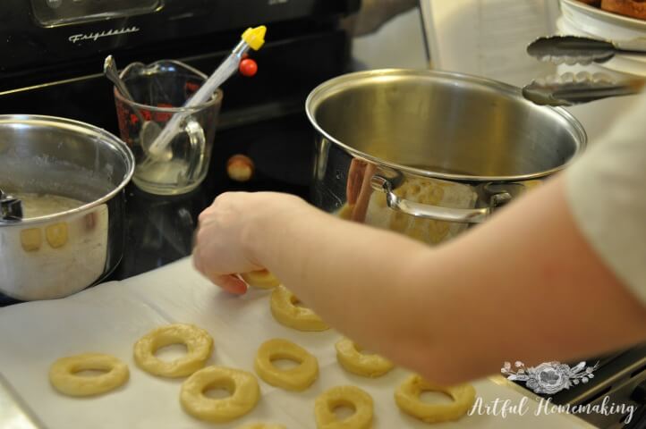 how to make homemade doughnuts