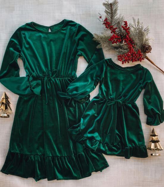 green velvet christmas dress