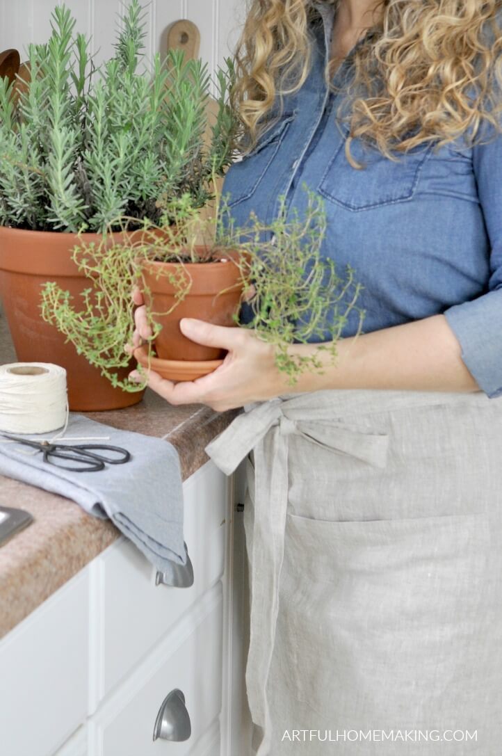 linen half apron pattern