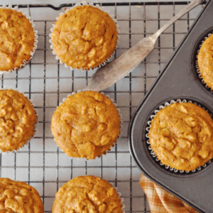 healthy pumpkin muffins