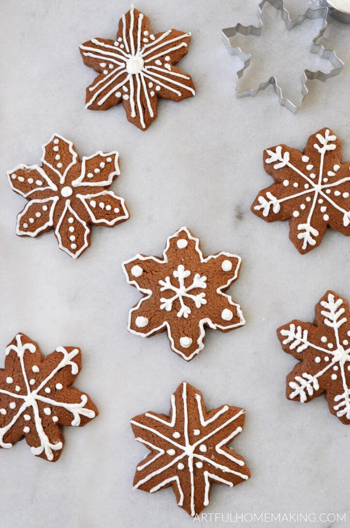 healthy gingerbread cookies in the shape of snowflakes