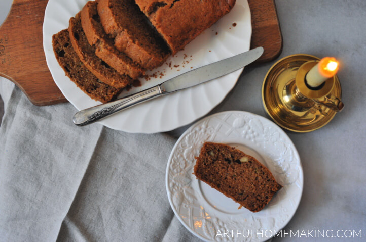 Healthy Zucchini Bread Sweetened with Honey