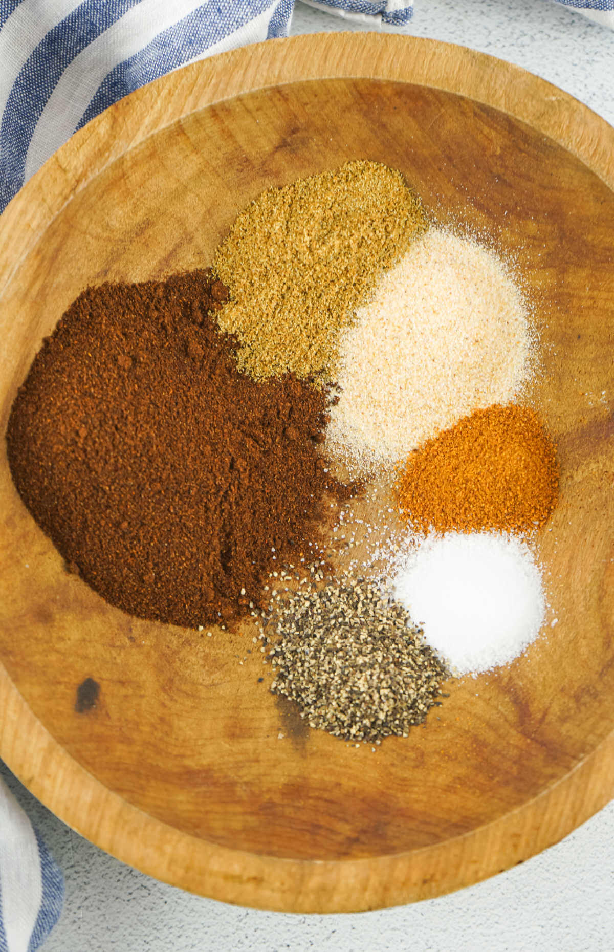 Ingredients for homemade chili seasoning mix.