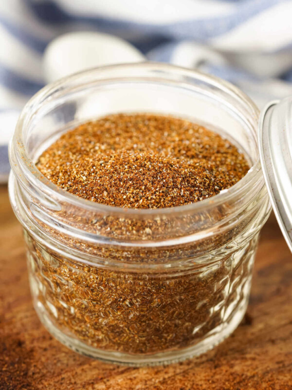 Homemade chili seasoning mix in a glass Mason jar.