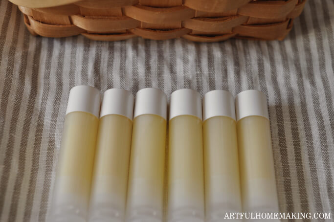 Homemade Beeswax Lip Balm Recipe - Artful Homemaking