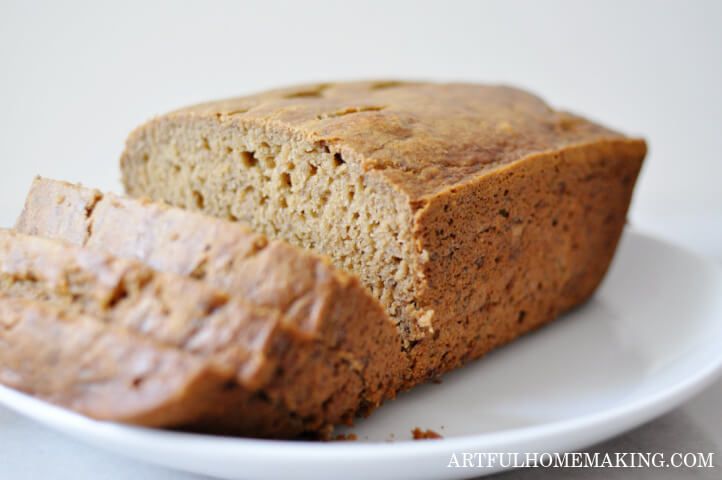 healthy banana bread sliced