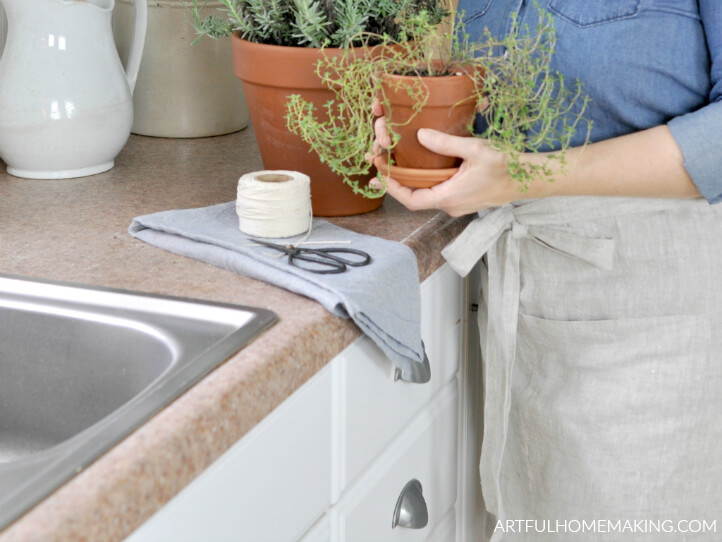 Linen Half Apron Pattern Tutorial