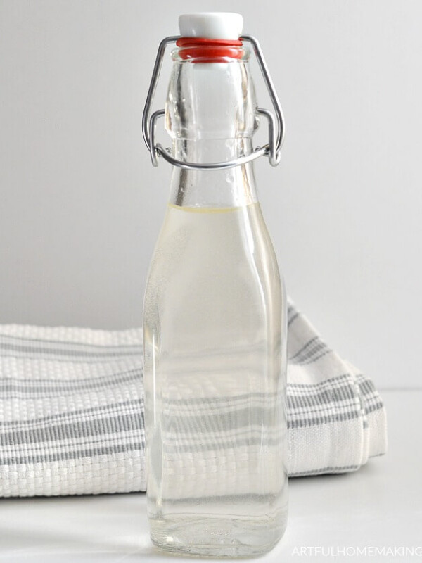 How to Make Essential Oil Mouthwash