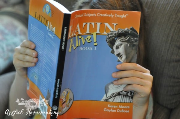 latin alive review