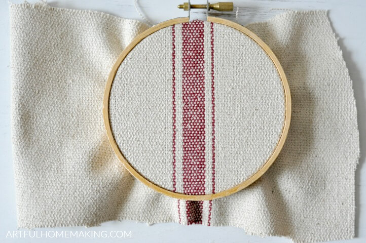 embroidery hoop christmas