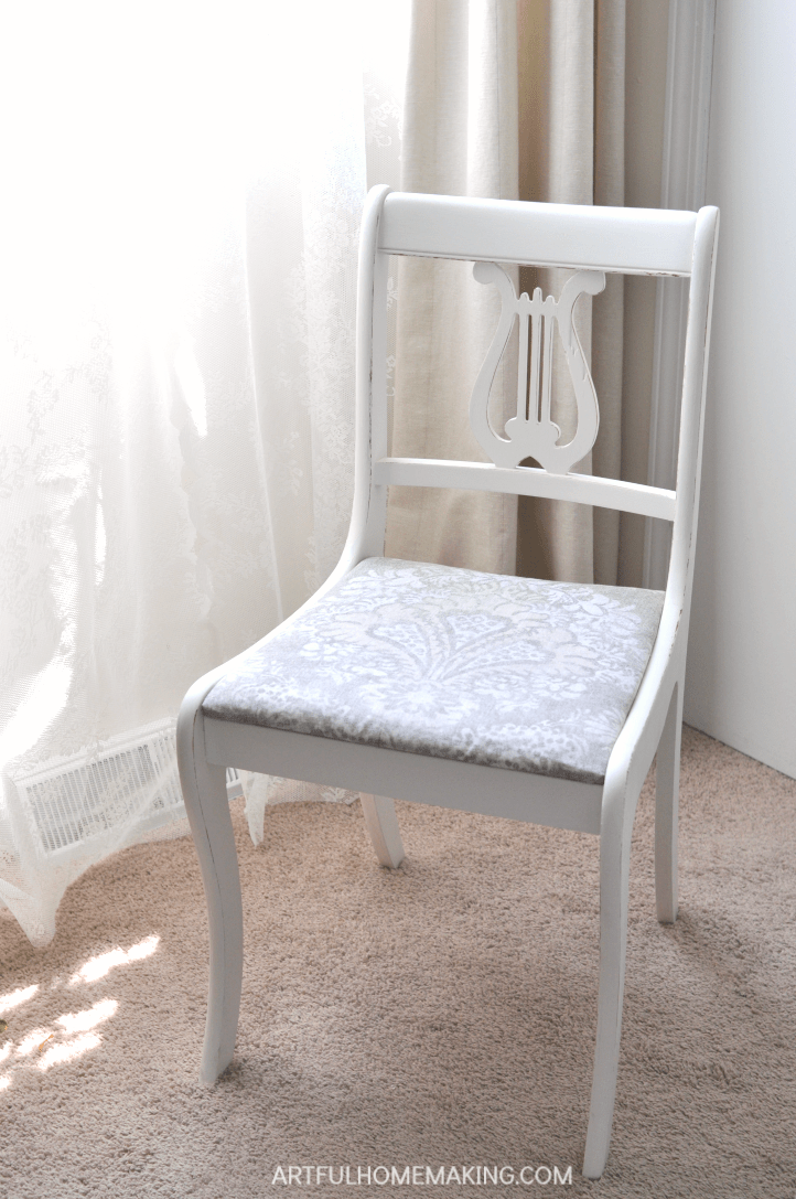 Farmhouse Mineral Paint Chair Makeover