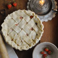 naturally sweetened strawberry pie