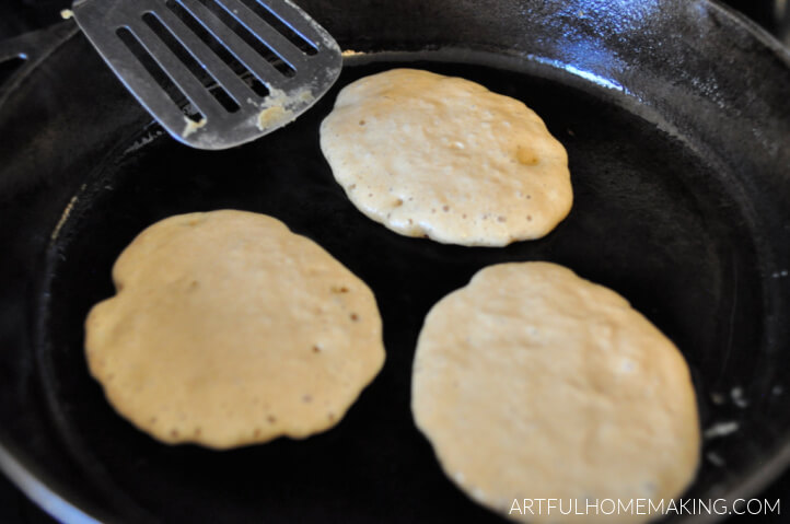 cast iron sourdough pancakes