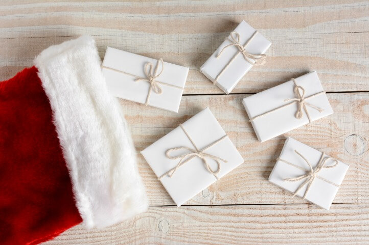 105 Cheap Stocking Stuffer Ideas for Kids