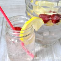 Sugar-Free Sparkling Strawberry Lemonade