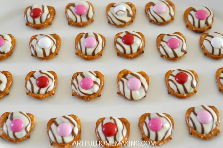 Valentine's Pretzel Treats