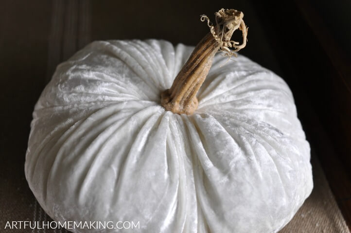 how to make velvet pumpkins